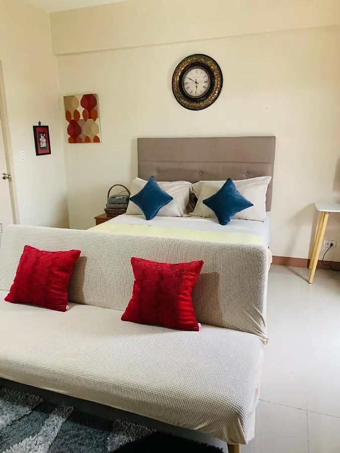 One Palm Tree Villas Condominium - Studio 2Nd Fl With Balcony - Across Terminal 3 Airport Pasay Philippines
