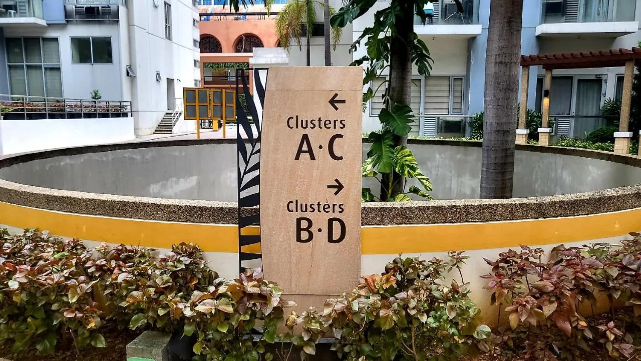 One Palm Tree Villas Condominium - Studio 2Nd Fl With Balcony - Across Terminal 3 Airport Pasay Philippines