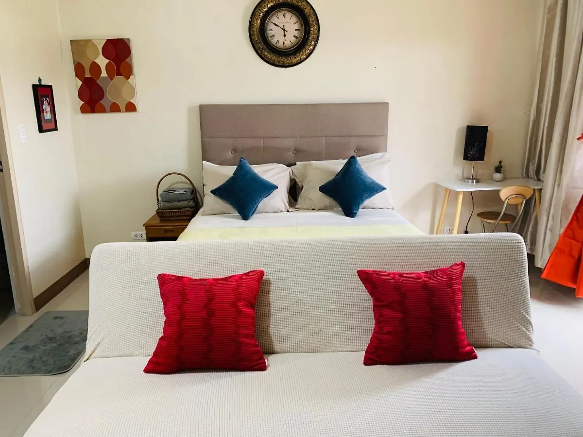 Aparthotel One Palm Tree Villas Condominium - Studio 2Nd Fl With Balcony - Across Terminal 3 Airport Pasay Philippines