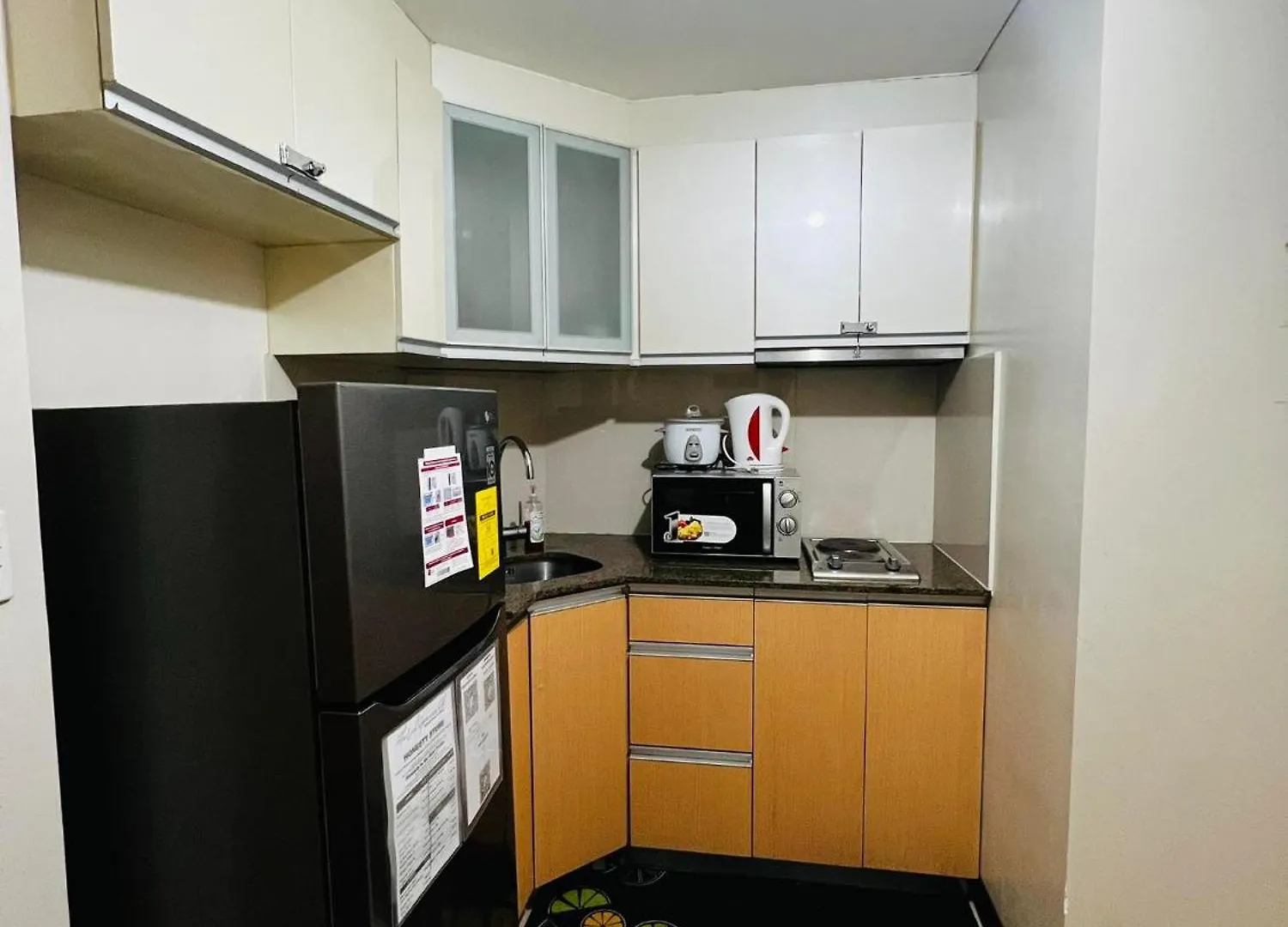 One Palm Tree Villas Condominium - Studio 2Nd Fl With Balcony - Across Terminal 3 Airport Pasay Aparthotel